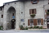 La Porte Principale et l'Auberge