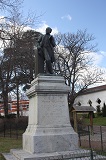 Statue de Victor de Laprade