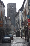 Rue du March� et La Coll�giale Notre Dame