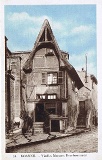 Vieilles maisons bourbonnaises