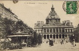 L'Hôtel de Ville